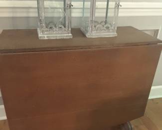 Antique drop leaf table 