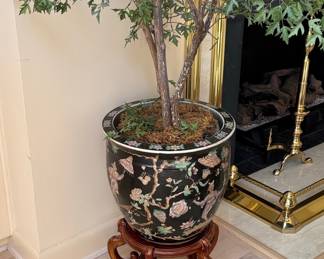 Pair of 19th Century Porcelain Figurines