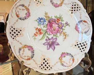 Schumann Bavaria Dresden Line-Bouquet (Pierced) Plate