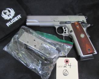 Ruger SR1911 - 45 Auto Pistol w/2 extra clips
