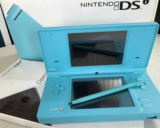 Nintendo DSi - Ice Blue
