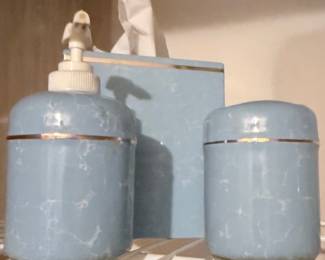 Vintage Blue Marbleized Bathroom Set with Tissue Holder