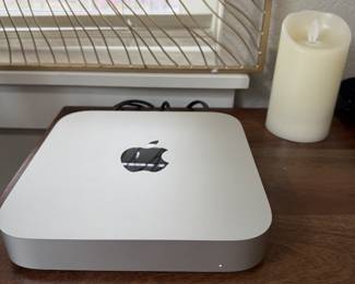 2020 M1 Mac Mini 16GB RAM 256GB SSD