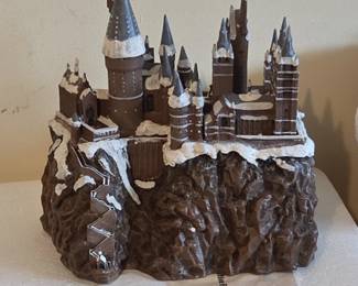 The Bradford Exchange Hogwarts Castle Illuminated Village Figurine