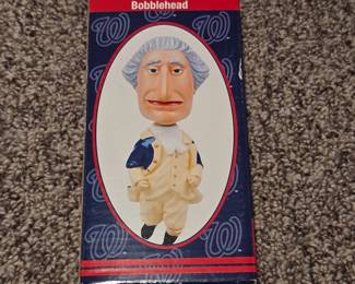 George Washington Limited Edition Bobblehead  Washington Nationals