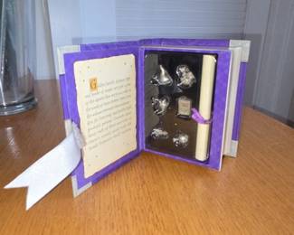 Hallmark Keepsake Harry Potter Hogwarts Charms Ornament Set