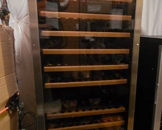 Wine Chiller Refrigerator