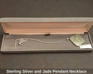 Sterling Silver and Jade Pendant Necklace third image