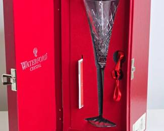 Waterford Crystal Days of Christmas Collection  Turtle Doves Flute second Edition second image