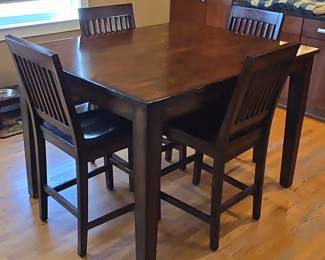 Marley Counter Stool, Antique Gold