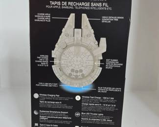 Star Wars Millennium Falcon Wireless Charge Pad second image