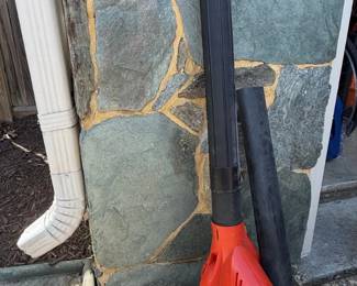 Black  Decker Cordless Blower