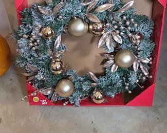 Berkley Jensen inch PreLit Holiday Wreath with Gold Accents