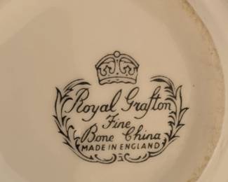 Royal Grafton Fine Bone China Creamer and Sugar Bowl Set second image