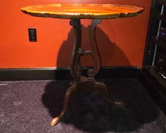Antique Mahogany Pie Crust TiltTop Pedestal Table