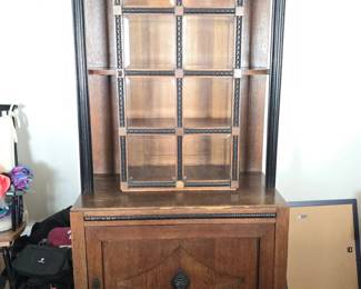 Antique Arts and Crafts Oak China Cabinet with Leaded Glass