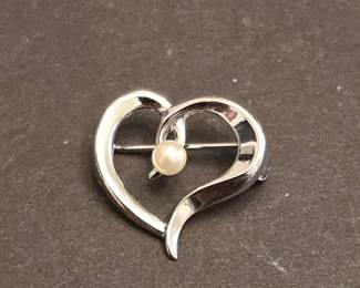 Sterling Silver Open Heart Brooch with Pearl Accent