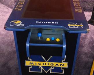 University of Michigan Wolverines College Hoops Arcade Table