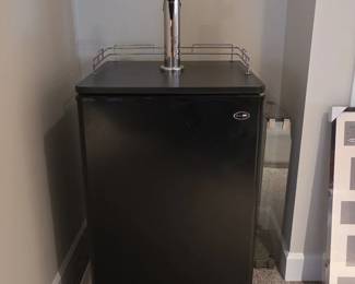 Guinness Branded Single Tap Mini Kegerator