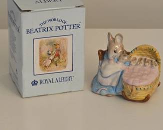 Beswick Hunca Munca with Her Babies Figurine