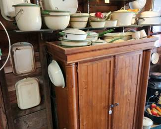 Primitives Cabinet, unusual doors, opens over 180°. Large Selection Tan abd Green porcelain