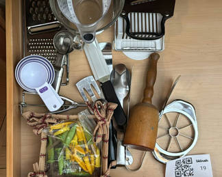 Lot 19: Assorted Kitchen Utensils and Measuring Tools