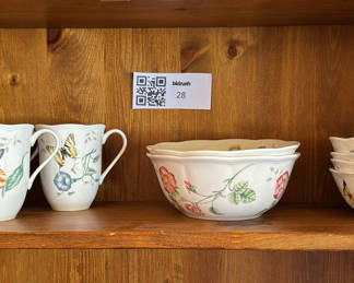 Lot 28: Lenox Butterfly Meadow Bowls and Mugs