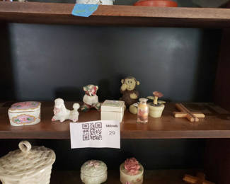 Lot 29: Assorted Decorative Figurines and Trinket Boxes