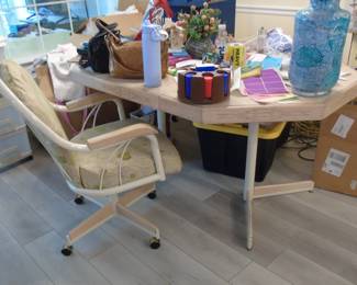 Kitchen Table with 4 wheeled chairs seats 4-6 $150