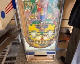 Vintage Gottlieb Pinball Machine 