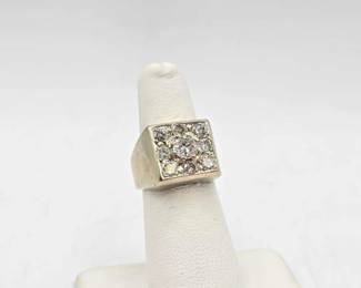 778  14k White Gold Ring with Diamonds, 13.7g