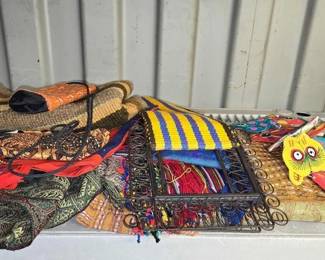 7522 Cultural Clothing