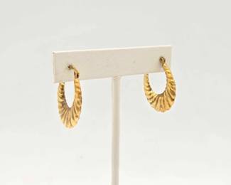 776  14k Gold Earrings, 2.7g