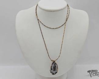 952 Silver Chain with Geode Pendant