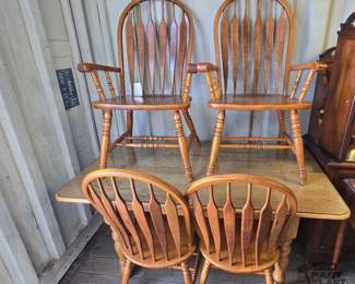 7000  Wooden Table and Chairs