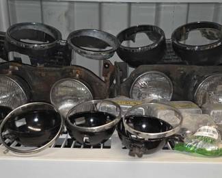 8522  Vintage Car Parts