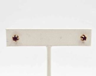 736  14k Gold Earrings with SemiPrecious Stones, 0.5g