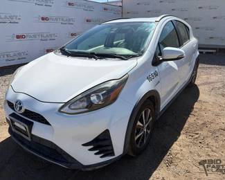 255 2018 Toyota Prius C