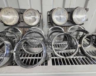 8516 FoMoCo Vintage Headlights