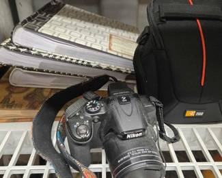 7534  Nikon Camera