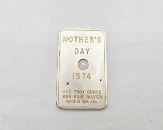 1252 Mothers Day 1974 .999 Fine Silver Bar with Diamond