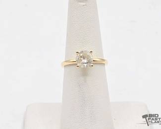 786  14kt Diamond Ring, 2.8g