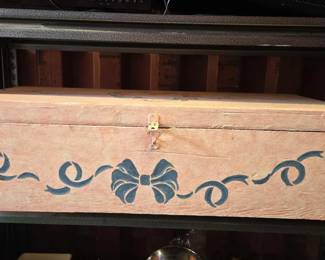 6024  Hand Painted Wooden Box with Gift Bags