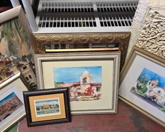 6066  Paintings and Mirror