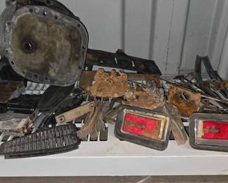 8508 Vintage Vehicle Parts