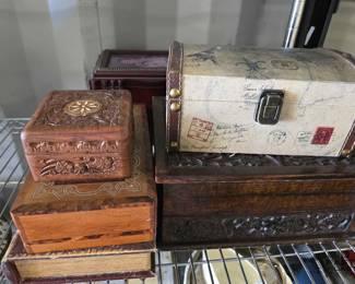 4074  Wooden Boxs