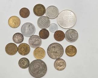 1702 Foreign Currency Coins
