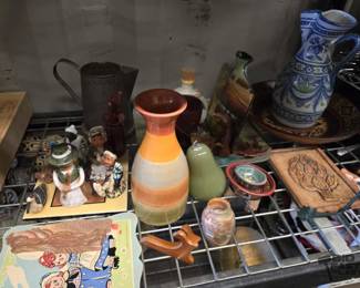 4100  Decorative Vases