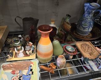 4100 Decorative Vases