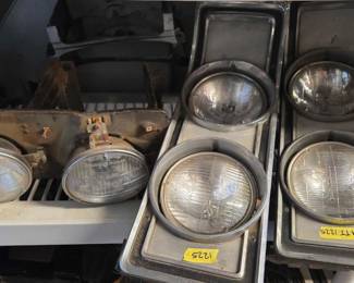 8506  Vintage Vehicle Headlights